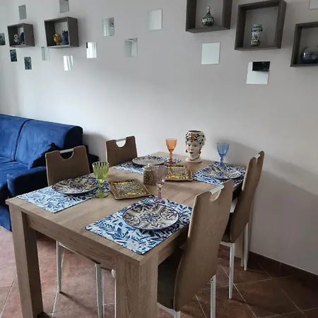 Apartament Luna Carini