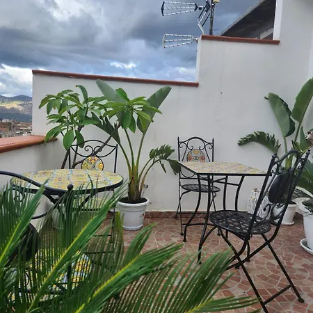 Apartament Luna Carini